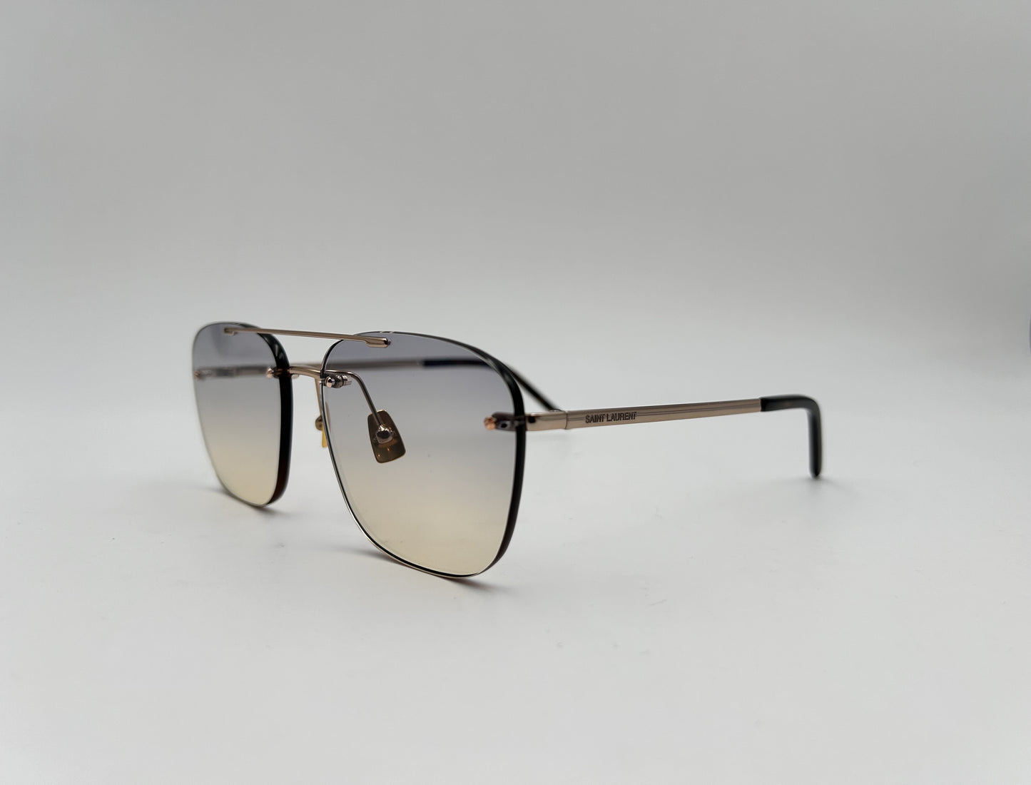 SL 309 RIMLESS 004