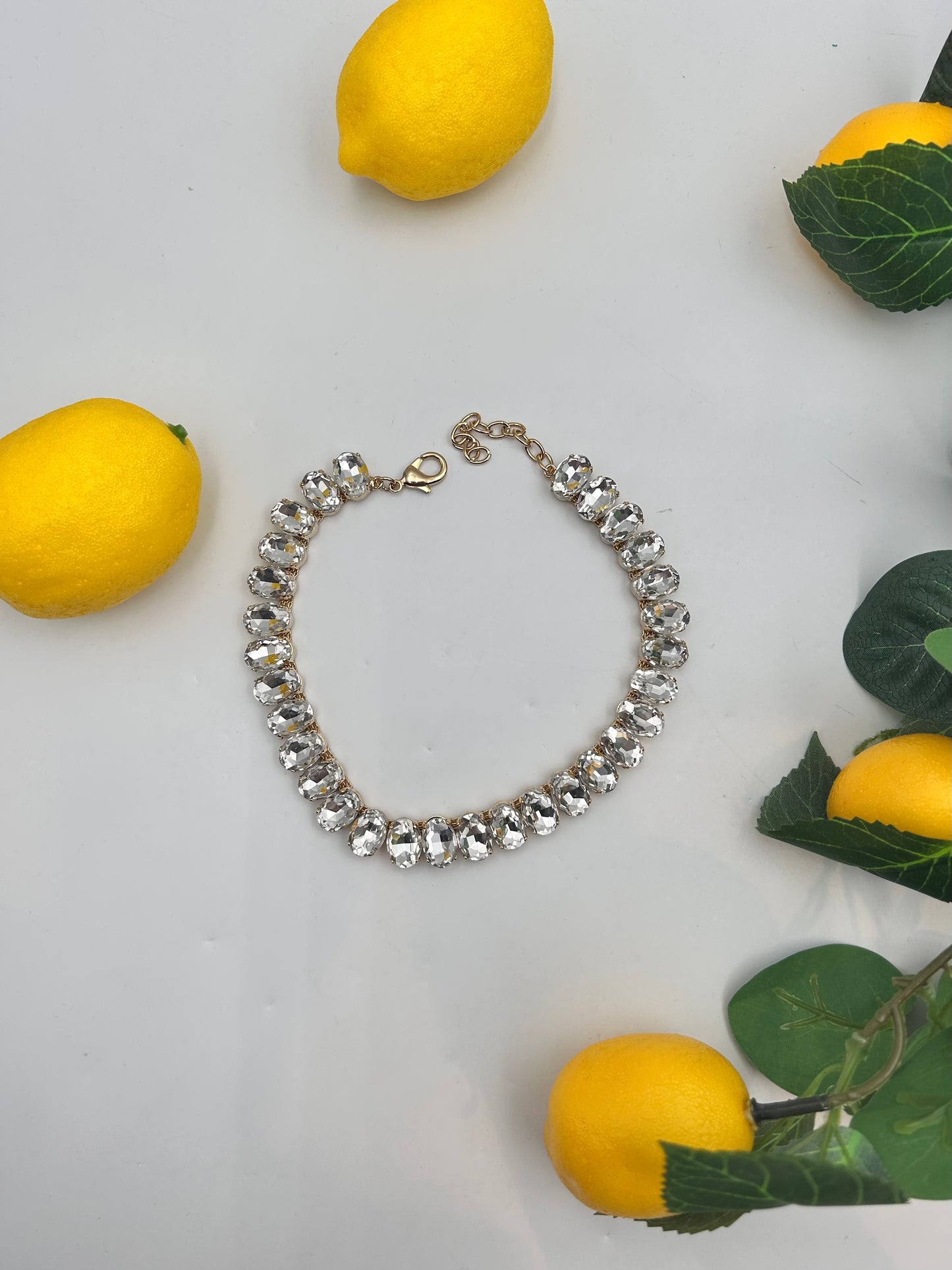 Collana girocollo con brillanti ovali