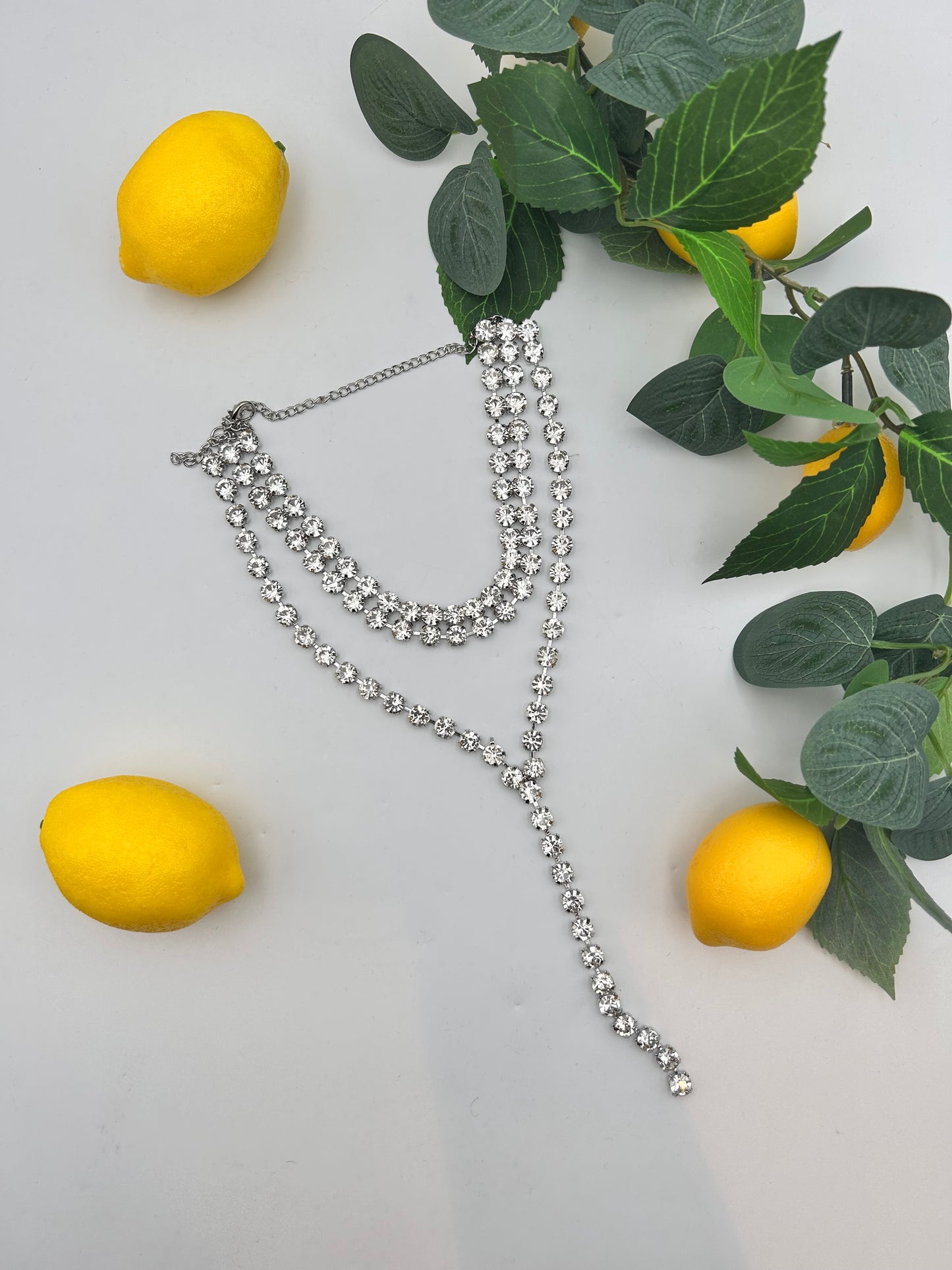 Collana girocollo con pendente