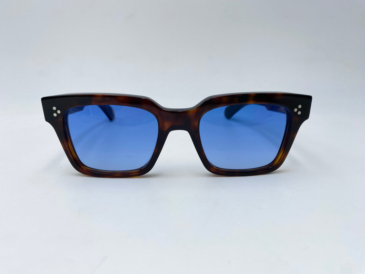 GUAPO 519/1199