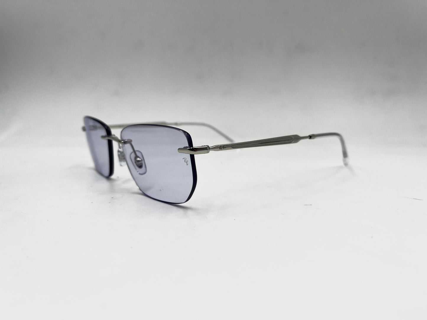 RB3768 003/MH