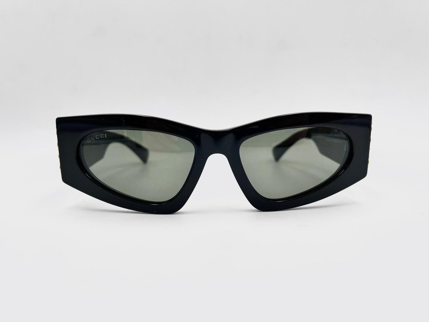 GG2040S 001