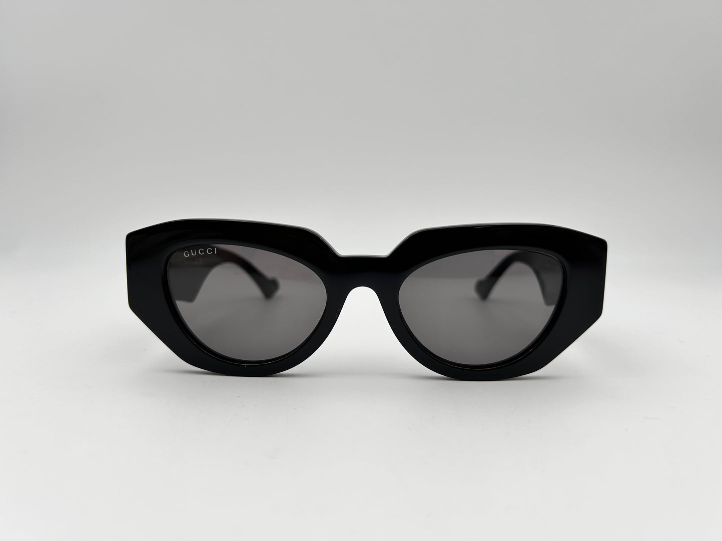 GG1421S 001