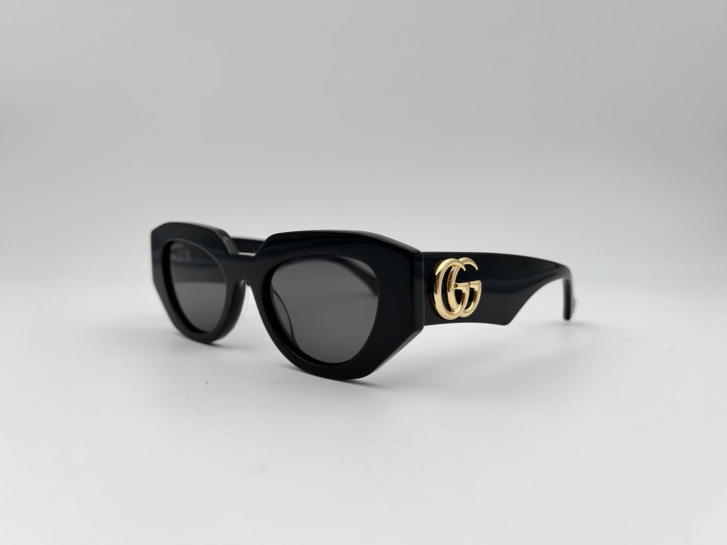 GG1421S 001