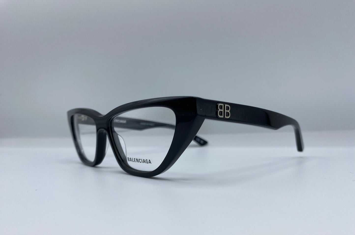 BB0128O 001