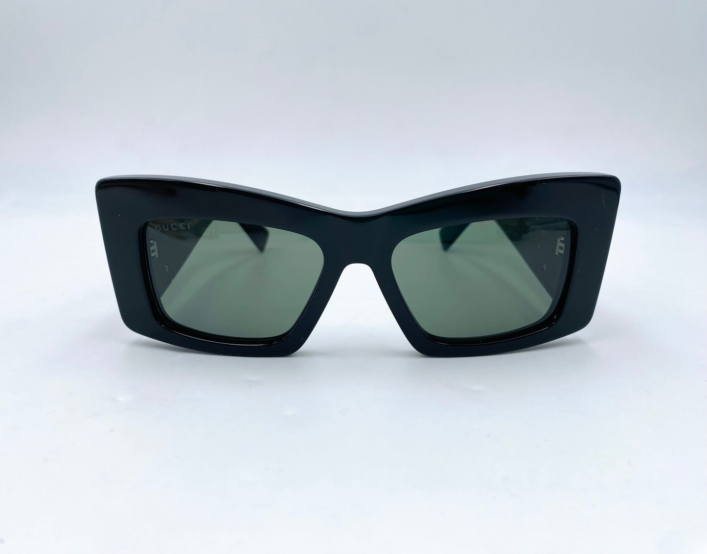 GG1842S 001