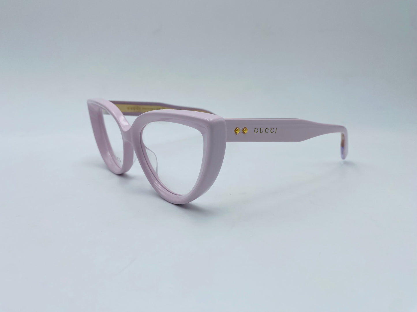 GG1530O  003