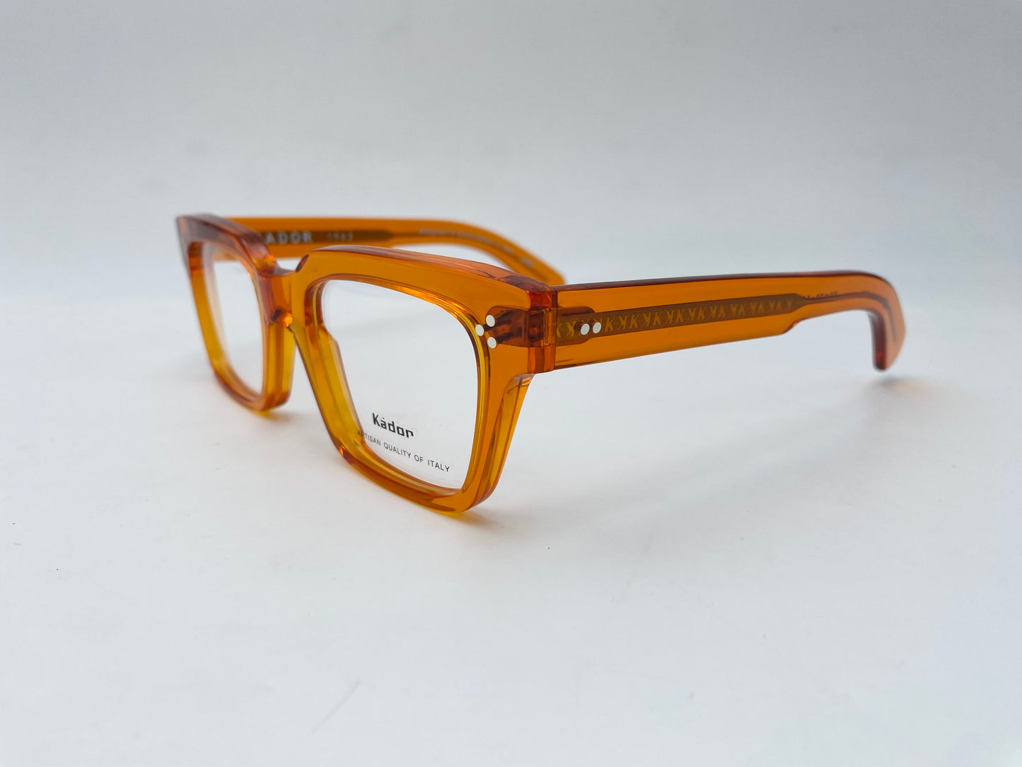 GUAPO 3880