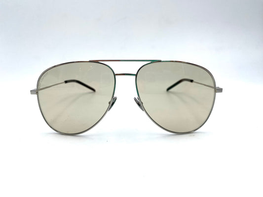 CLASSIC 11 071