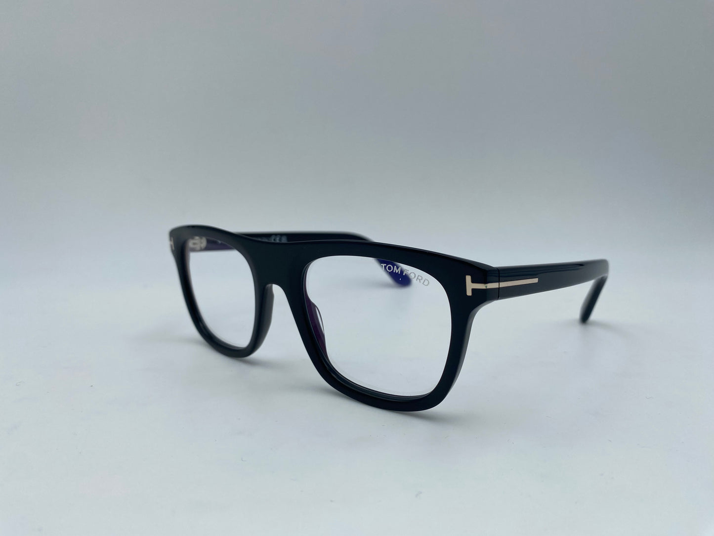 FT5939-B/V 001