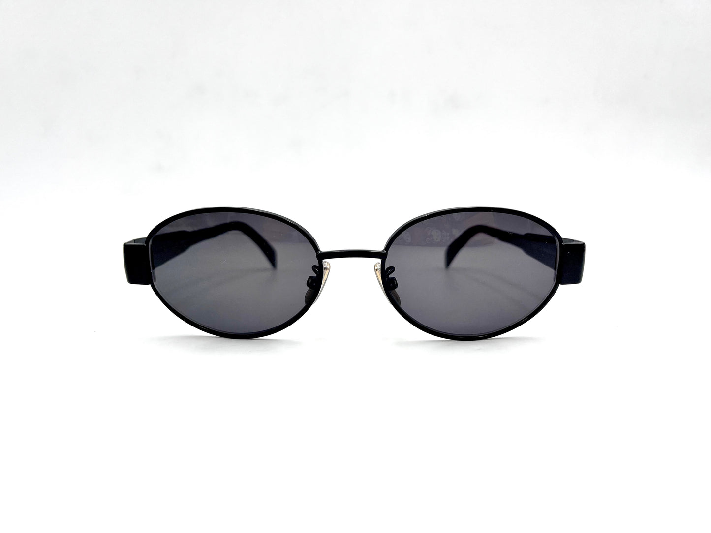 CL40235U 01A