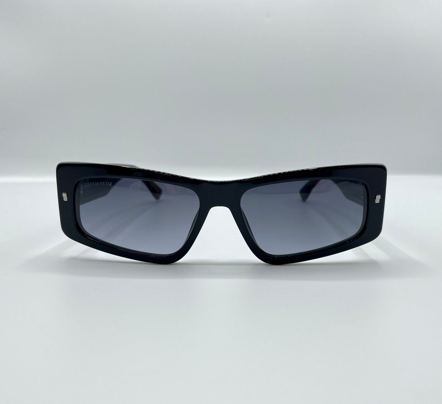 ICON 0007/S 807