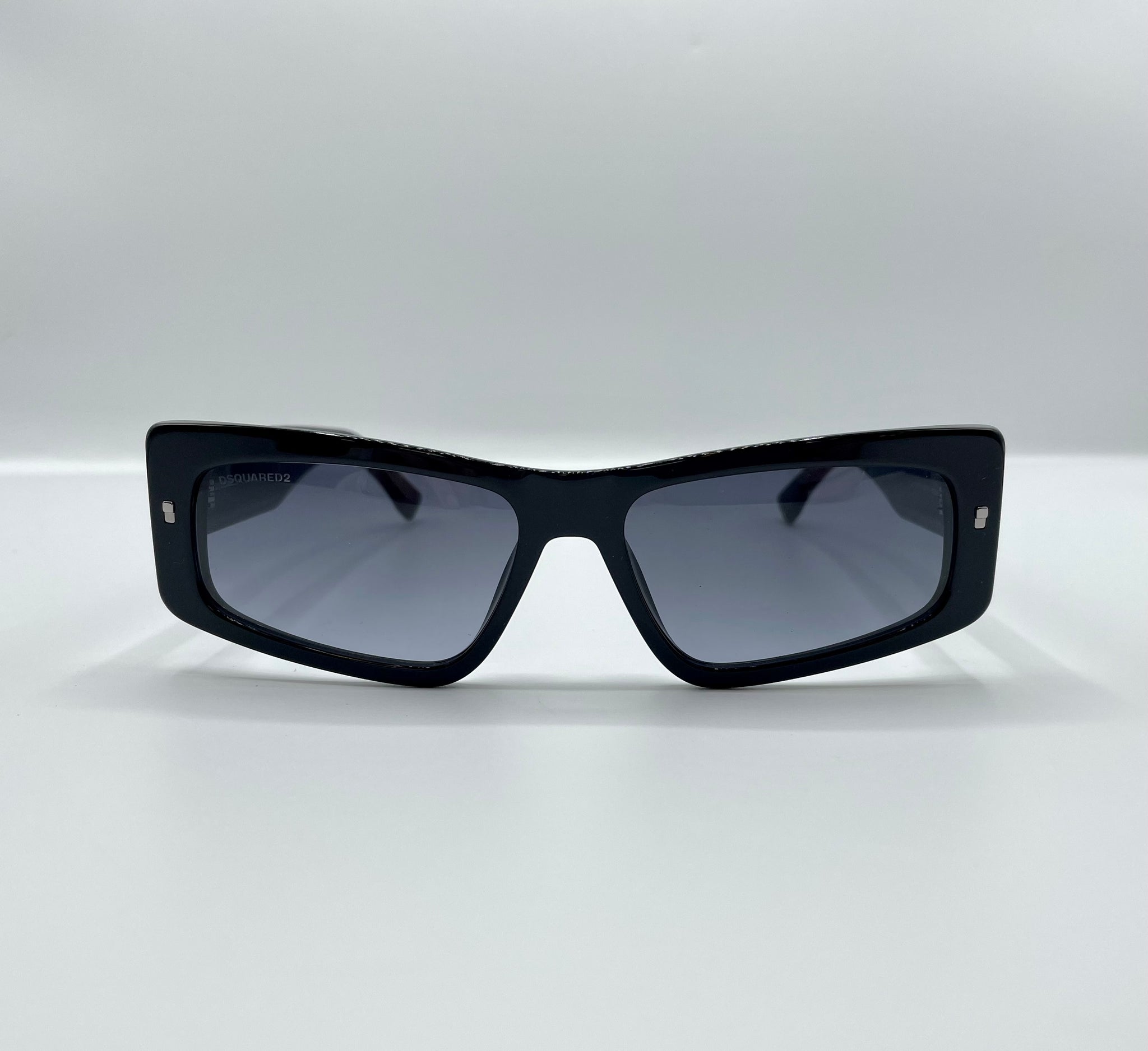 ICON 0007/S 807