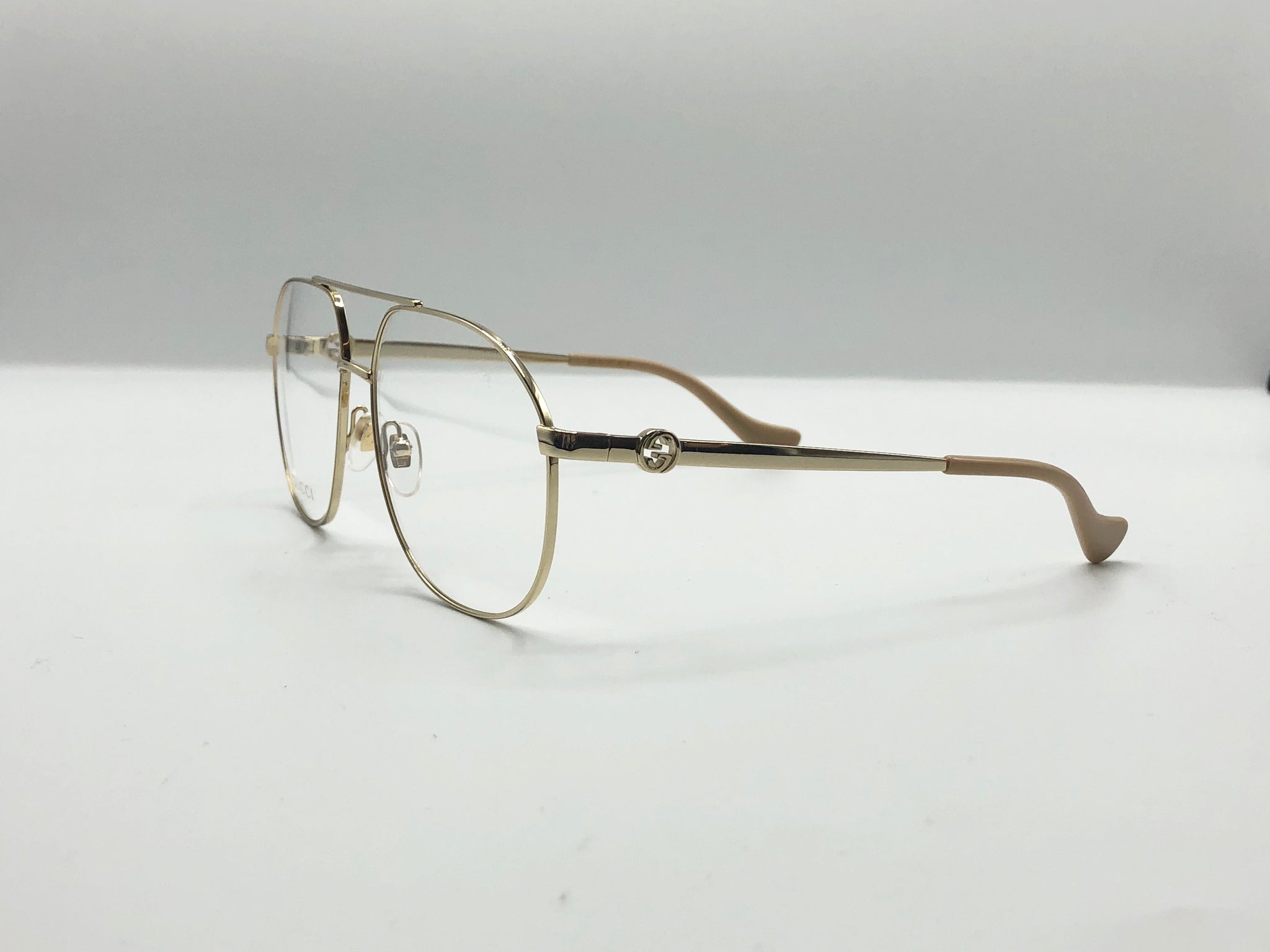 GG1091O 002